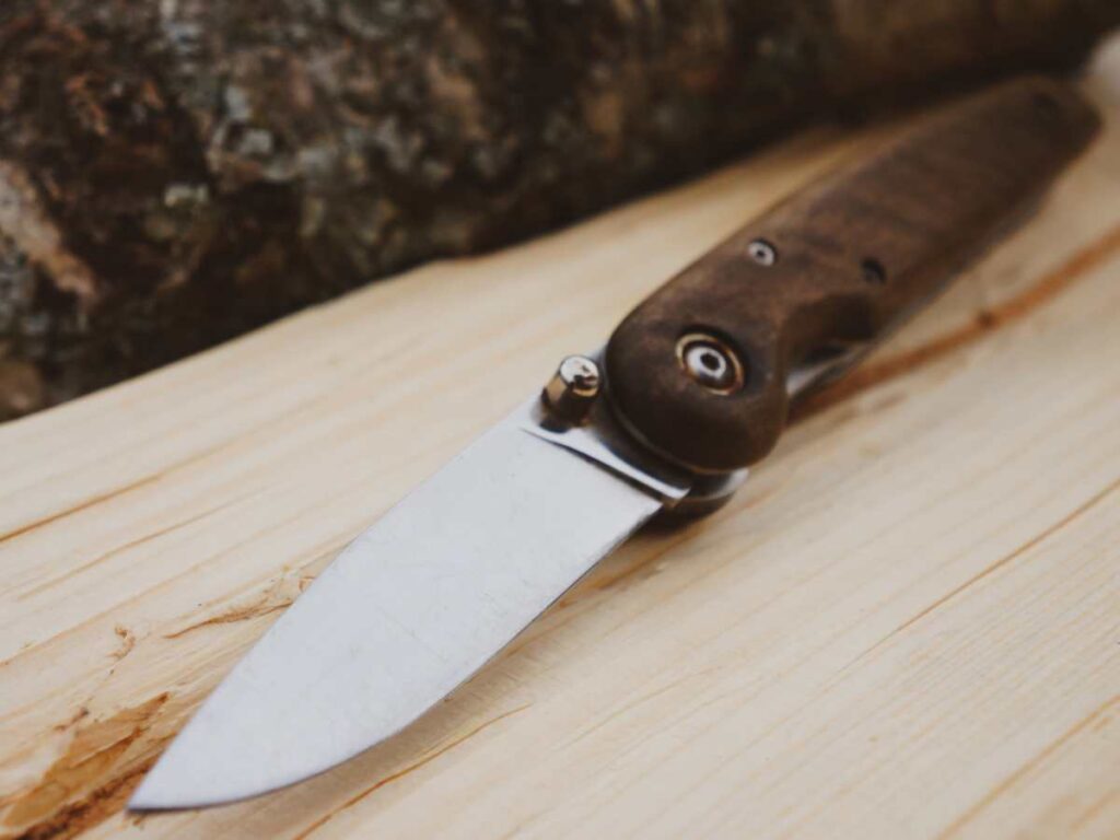 Classic Drop Point Camping Knife